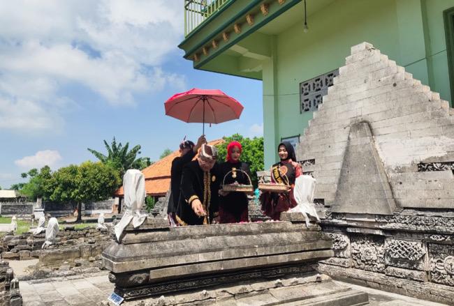Memperingati Hari Jadi Sampang ke 401, Pemkab Gelar Ziarah Makam Rato Ebuh   