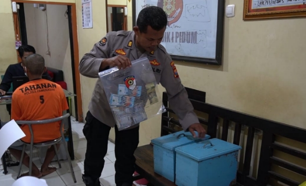Aksi Pencuri Kotak Amal Masjid di Pamekasan Terekam CCTV, Polisi Buru Komplotan Lain