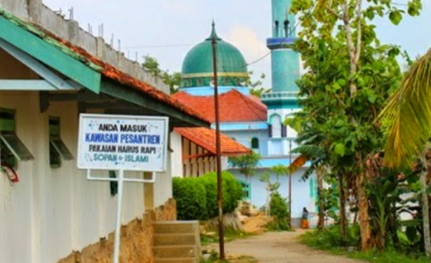 Menyusuri Jejak Pesantren Al-Falah Sumber Gayam: Cahaya Pendidikan Islam di Pamekasan