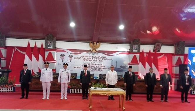 Visi dan Misi H. Idi dan Lora Mahfud Pada Rapat Paripurna DPRD Sampang