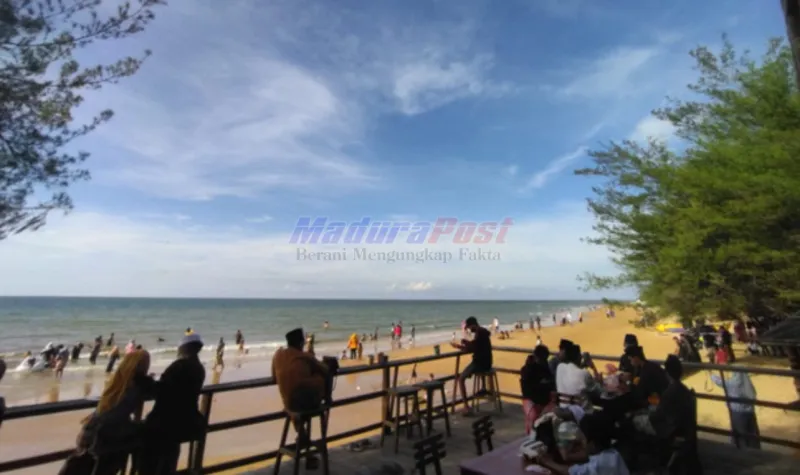 Pantai Lon Malang: Pesona Eksotis di Ujung Utara Sampang yang Terus Memikat Hati Wisatawan