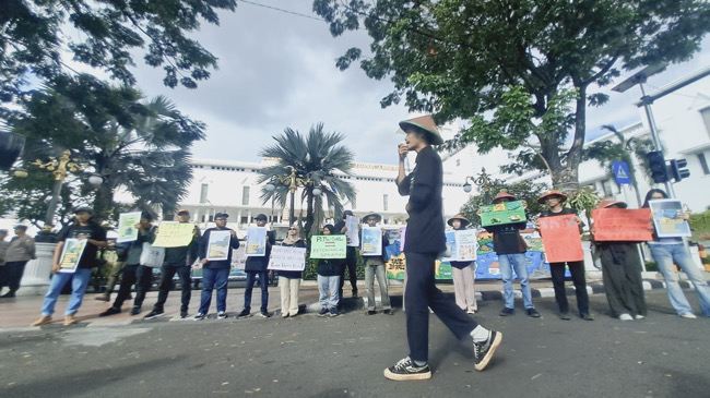 Krisis Lingkungan Meningkat, WALHI Jatim Desak Pemerintah Lakukan Pembenahan Tata Kelola Lingkungan