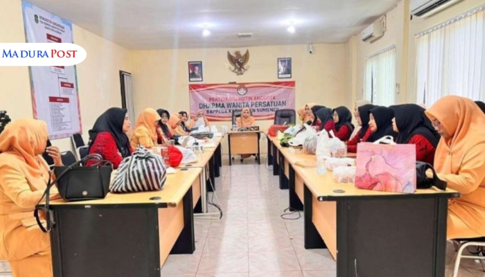 DWP Bappeda Sumenep Dorong Kreativitas Perempuan Lewat Pelatihan Ecoprint yang Ramah Lingkungan