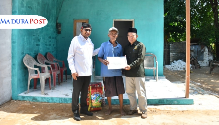 Baznas Sumenep Gandeng Bupati Serahkan Rumah Baru ke Lansia di Desa Kolor
