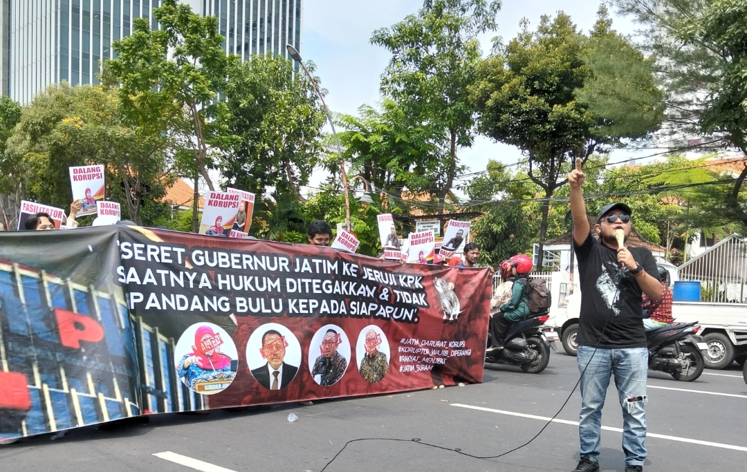 Jaka Jatim Ultimatum KPK: Jangan Takut Usut Gubernur di Pusaran Hibah Jatim