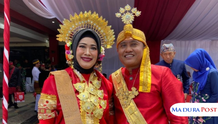 Kepala Bapenda Sumenep Tampil dengan Adat Bugis di HUT ke-80 Kemerdekaan RI