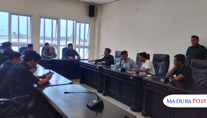 Mahasiswa Usir 16 Anggota DPRD Sumenep di Forum Audiensi Gara-gara Ini
