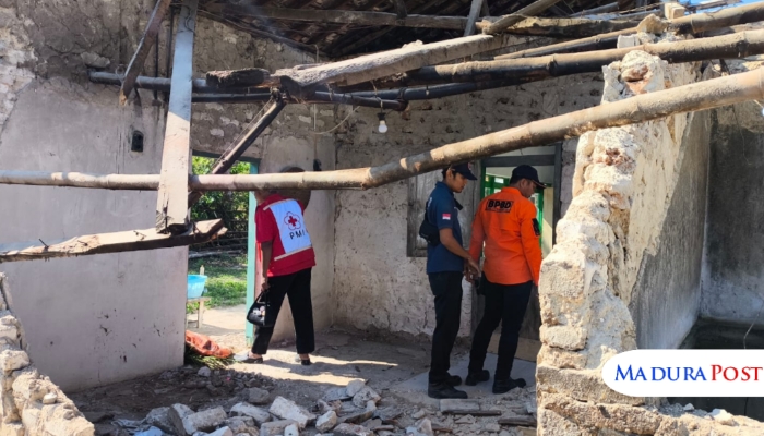 Bupati Fauzi Tegaskan Distribusi Bantuan Gempa Sepudi Dilakukan Bertahap