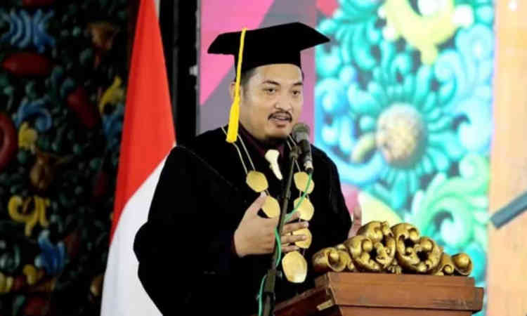 Ketua STKIP PGRI Bangkalan Ajak Mahasiswa Hidupkan Semangat Kepahlawanan Lewat Pendidikan