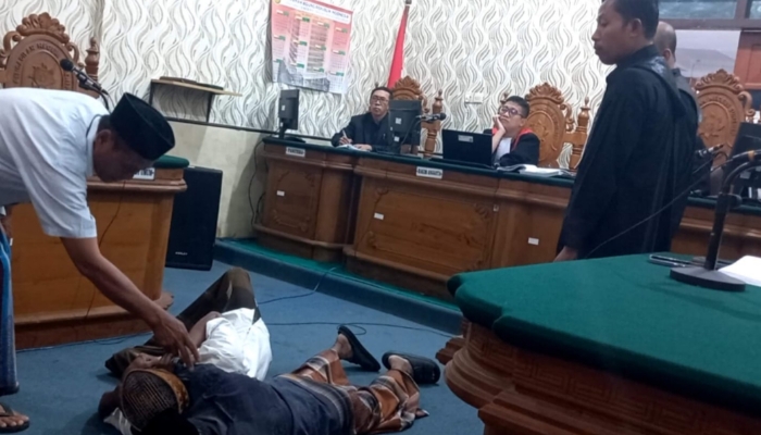 Rekonstruksi di PN Sumenep Ungkap ODGJ Justru Menyerang Terdakwa