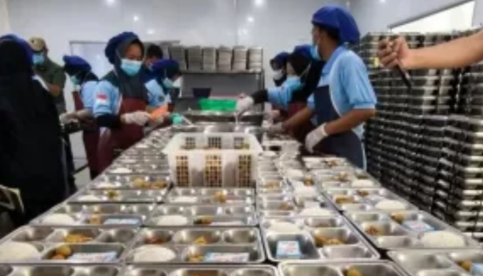 Diduga Emosi soal Sisa Makanan, Bos Dapur MBG di Sumenep Aniaya Pekerja