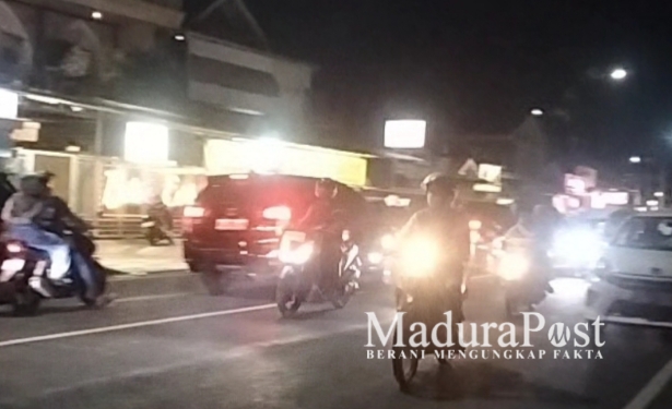 Dishub Probolinggo Soroti Parkir Bahu Jalan, Warga Keluhkan Kemacetan