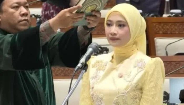 Resmi Dilantik, Adela Kanasya Adies Isi Kursi DPR Sisa Masa Jabatan 2024-2029