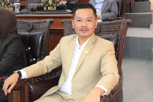 Peringatan Hari Pendidikan Nasional di Sampang, DPRD Soroti Pemerataan dan Kualitas Pendidikan