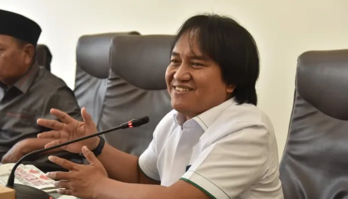 Ketua PKB Sumenep Akhirnya Bicara soal Foto Ahmadi Yazid: Privasi, Tapi Ada Aturan Formal